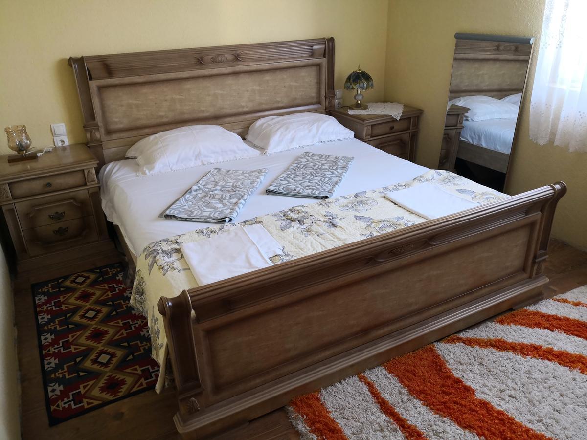 Kuca Tonci & Semsa Apartment Tisno Ngoại thất bức ảnh