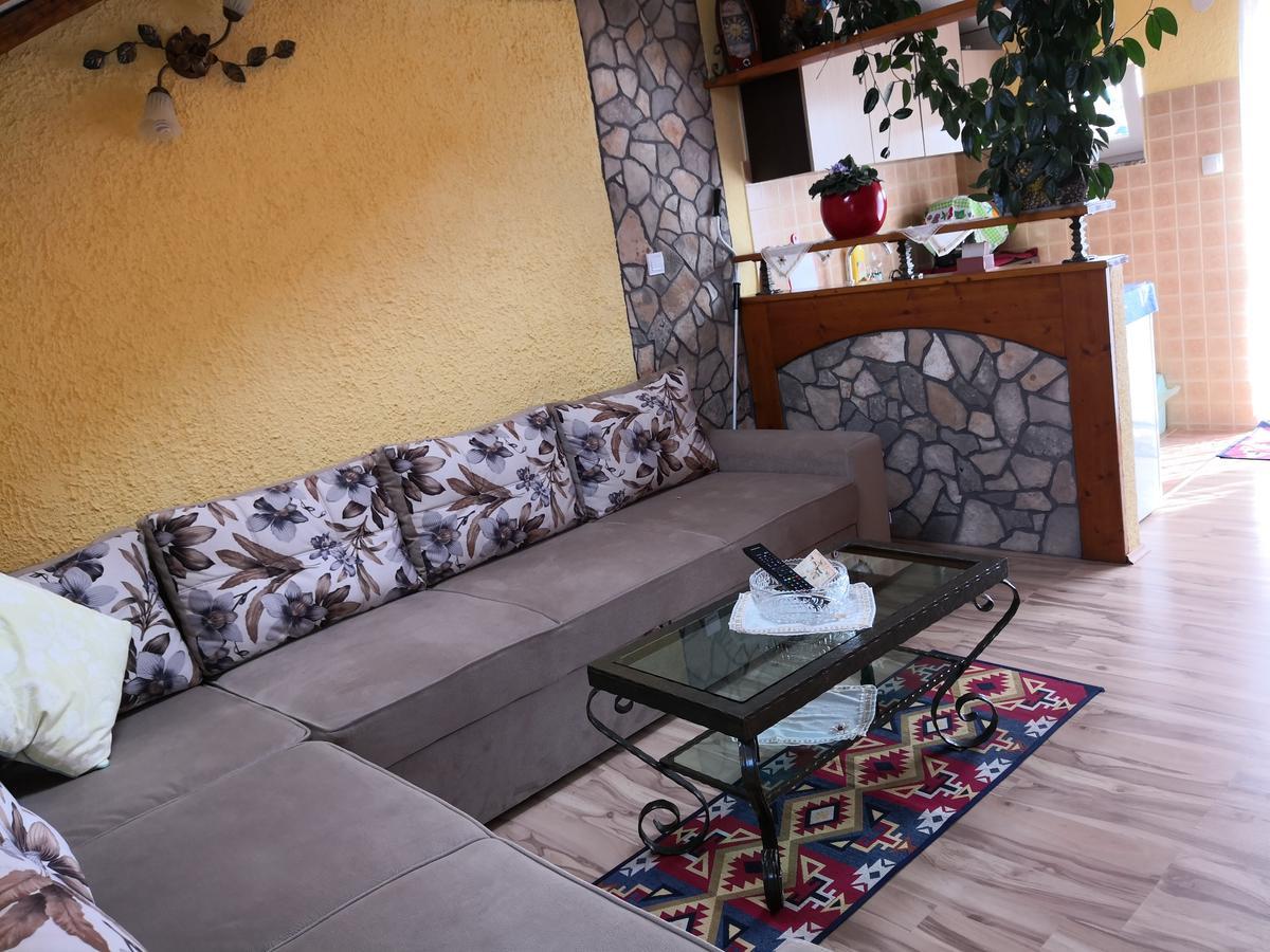 Kuca Tonci & Semsa Apartment Tisno Ngoại thất bức ảnh